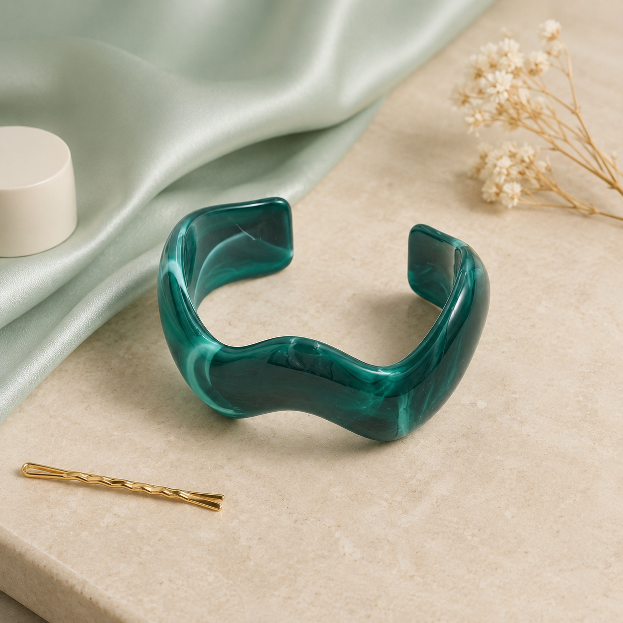 Emerald Green Wave Resin Open Cuff Bracelet for Women