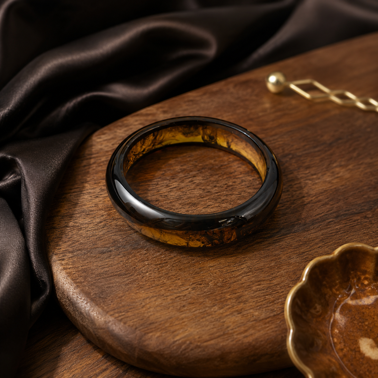 Vintage Tortoiseshell Resin Round Bangle Bracelet for Women