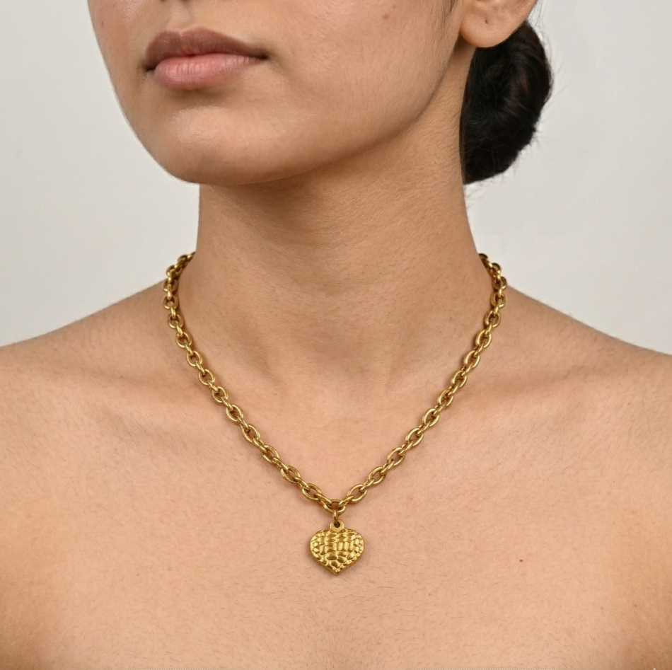 18K Gold Textured Heart Pendant Necklace for Women – Chunky Chain Charm Necklace
