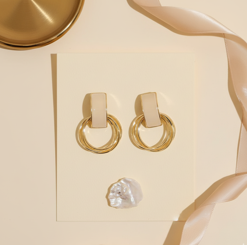 Cat's Eye Geometric Drop Earrings Gold Tone Circle Earrings