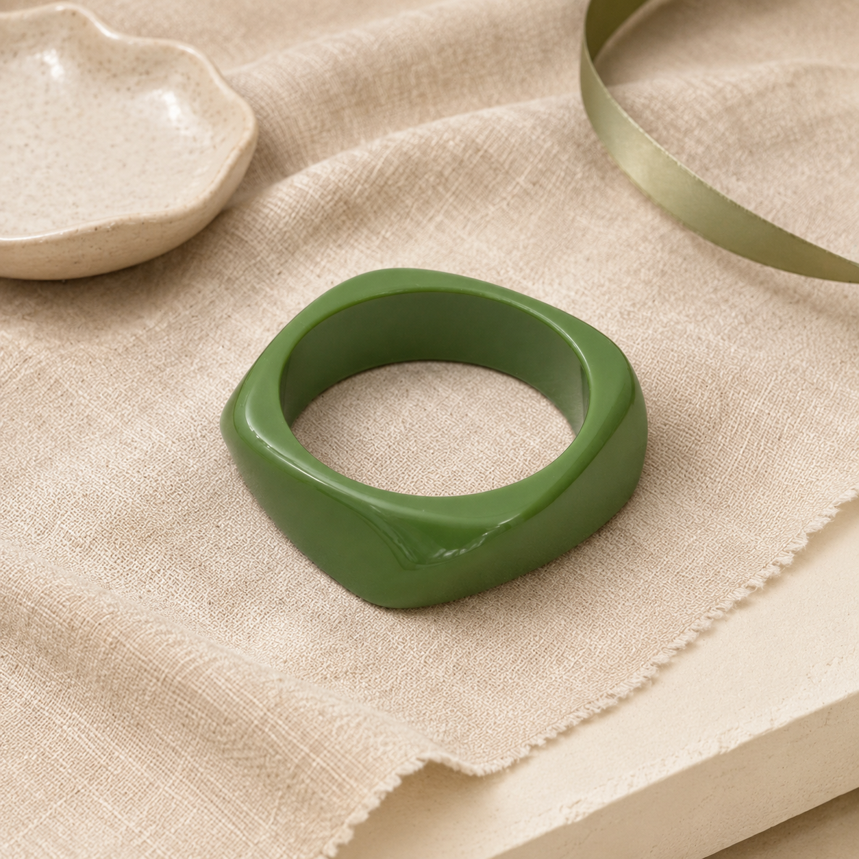 Olive Green Chunky Geometric Resin Bangle Bracelet for Women