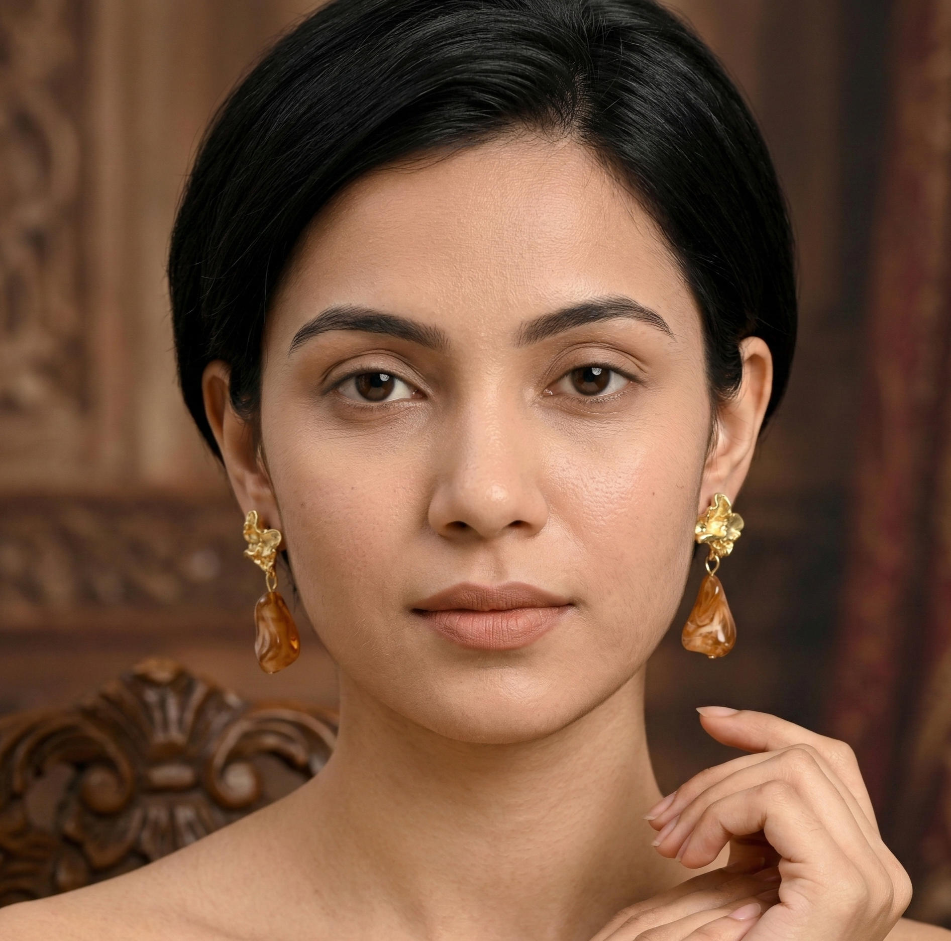 Amber Resin Drop Earrings Gold Tone Flower Studs