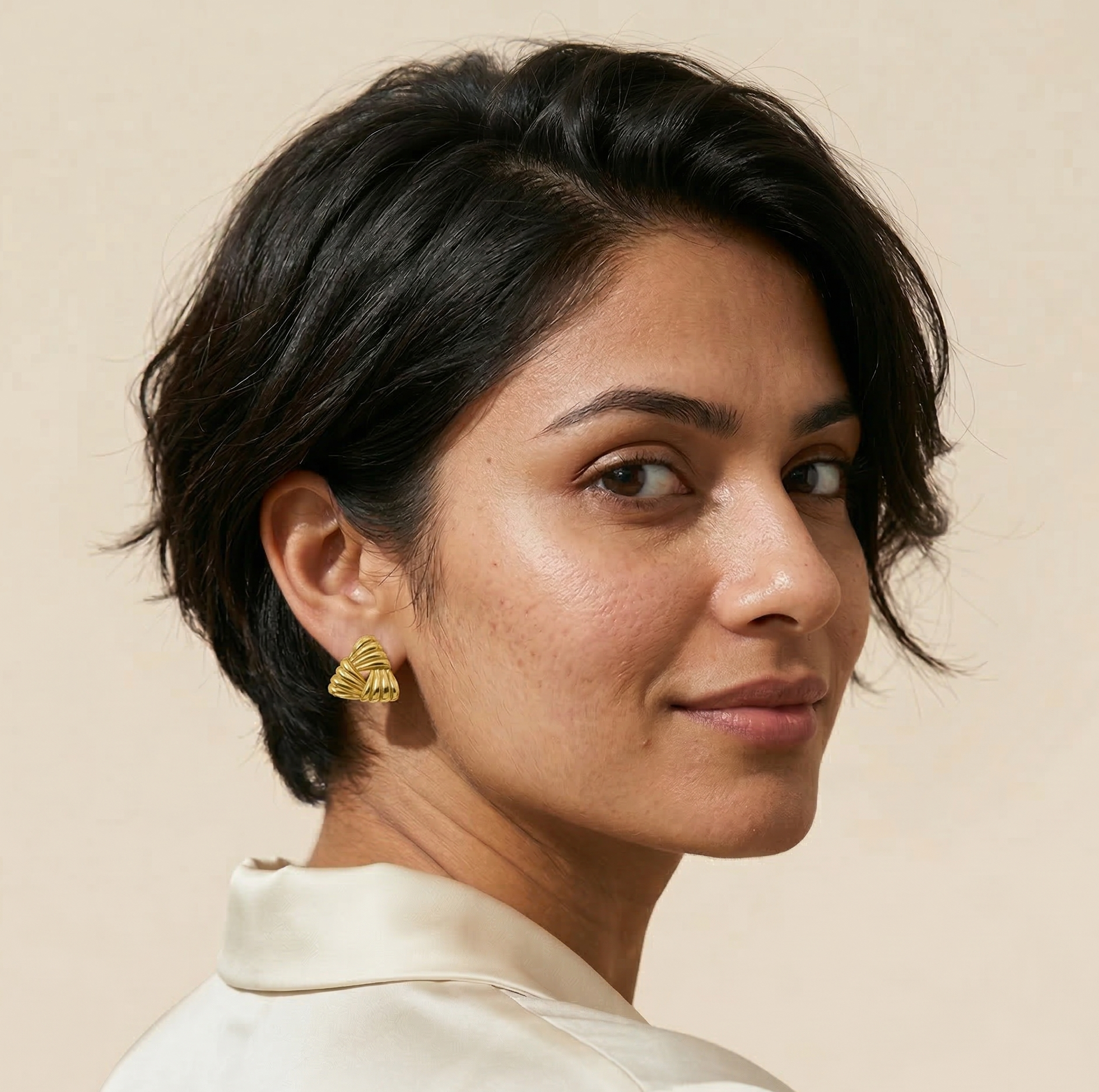 18K Gold Plated Triangle Stud Earrings in 316L Stainless Steel
