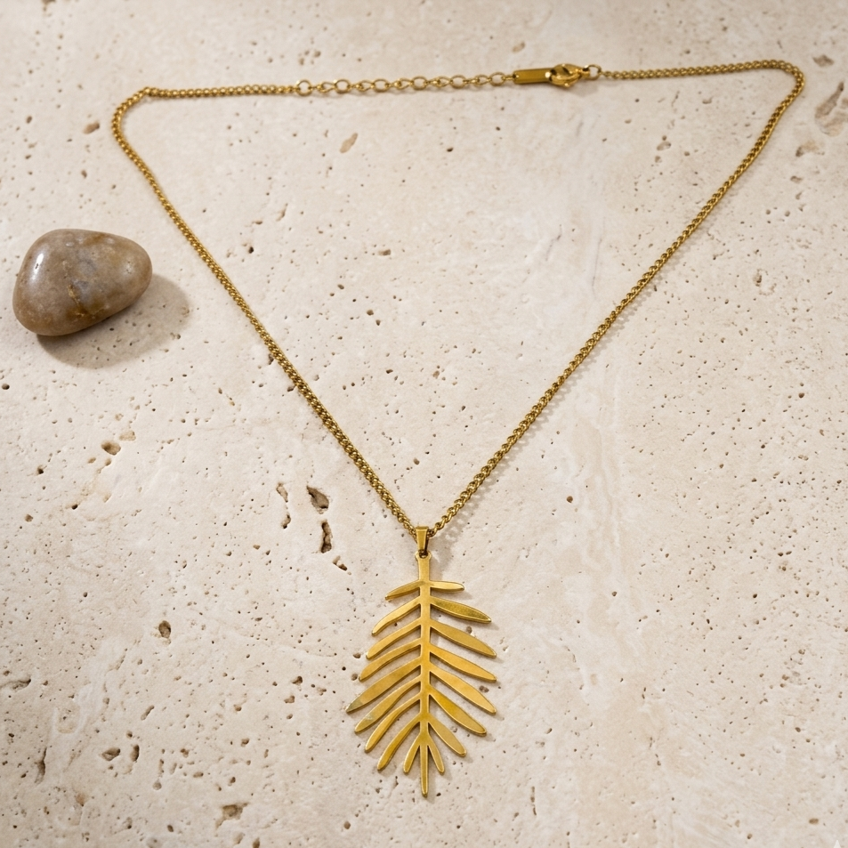 Gold Leaf Pendant Necklace for Women – Minimalist Palm Leaf Stainless Steel Necklace