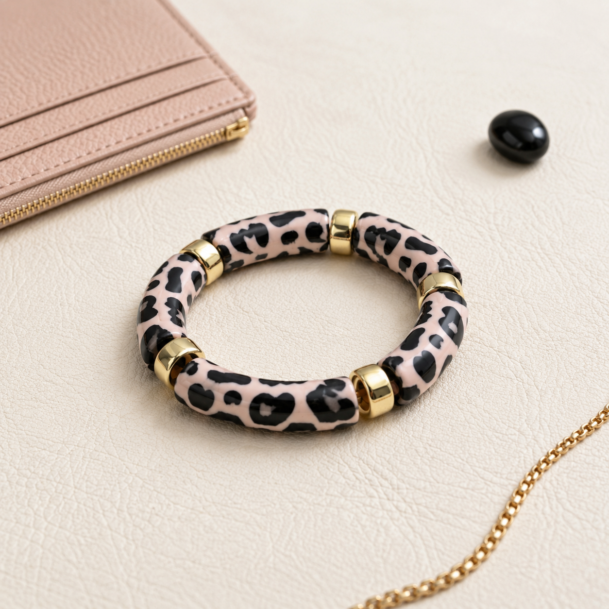 Pink Leopard Print Acrylic Beaded Stretch Bracelet with Gold Accents for Women