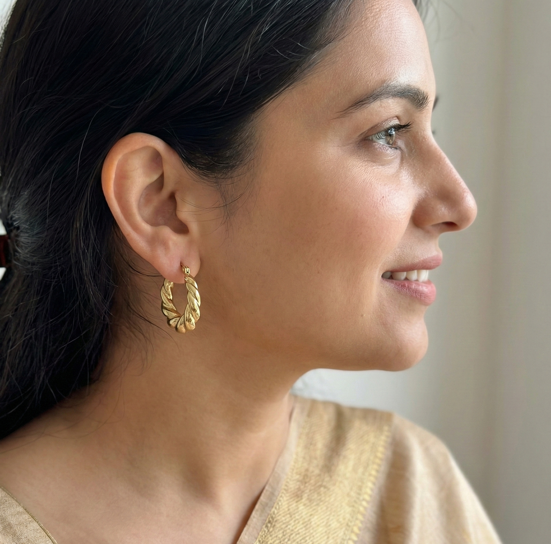 Twisted Hoop Earrings 18K Gold PVD Plated 316L Stainless Steel