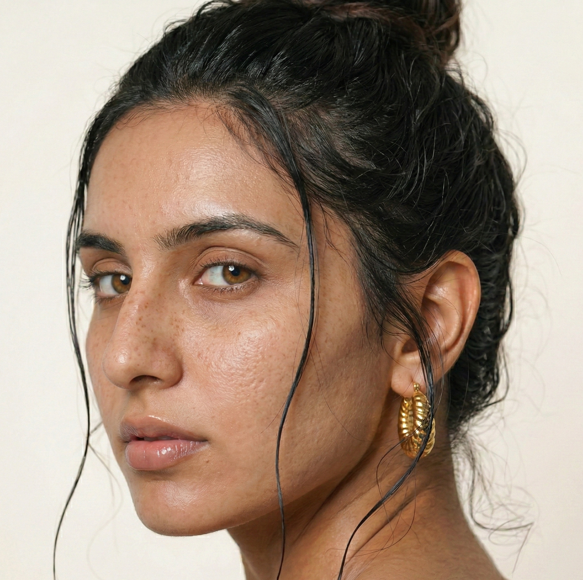 18K Gold Plated Croissant Hoop Earrings in 316L Stainless Steel