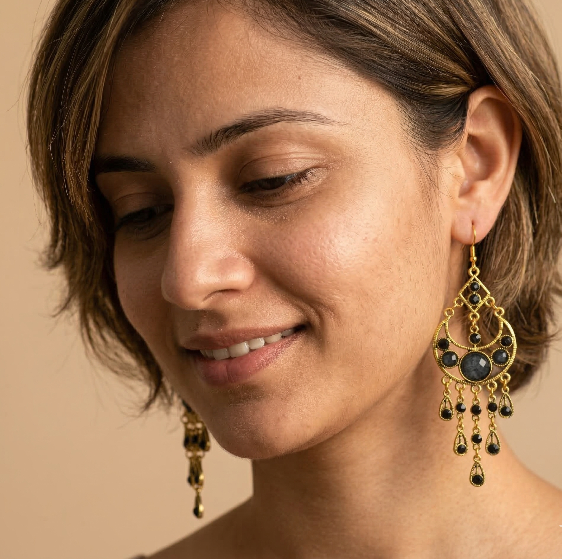 Bohemian Dark Stone Tassel Earrings Gold Tone Alloy
