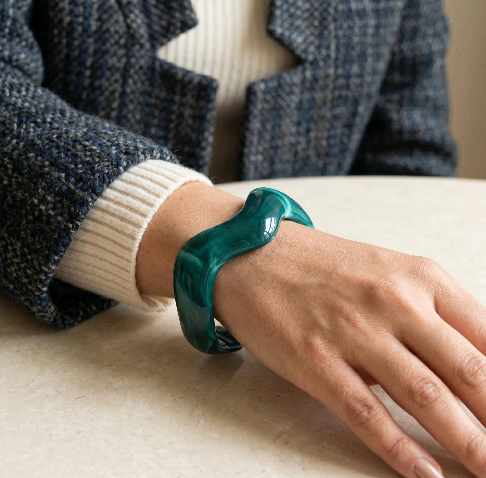 Emerald Green Wave Resin Open Cuff Bracelet for Women