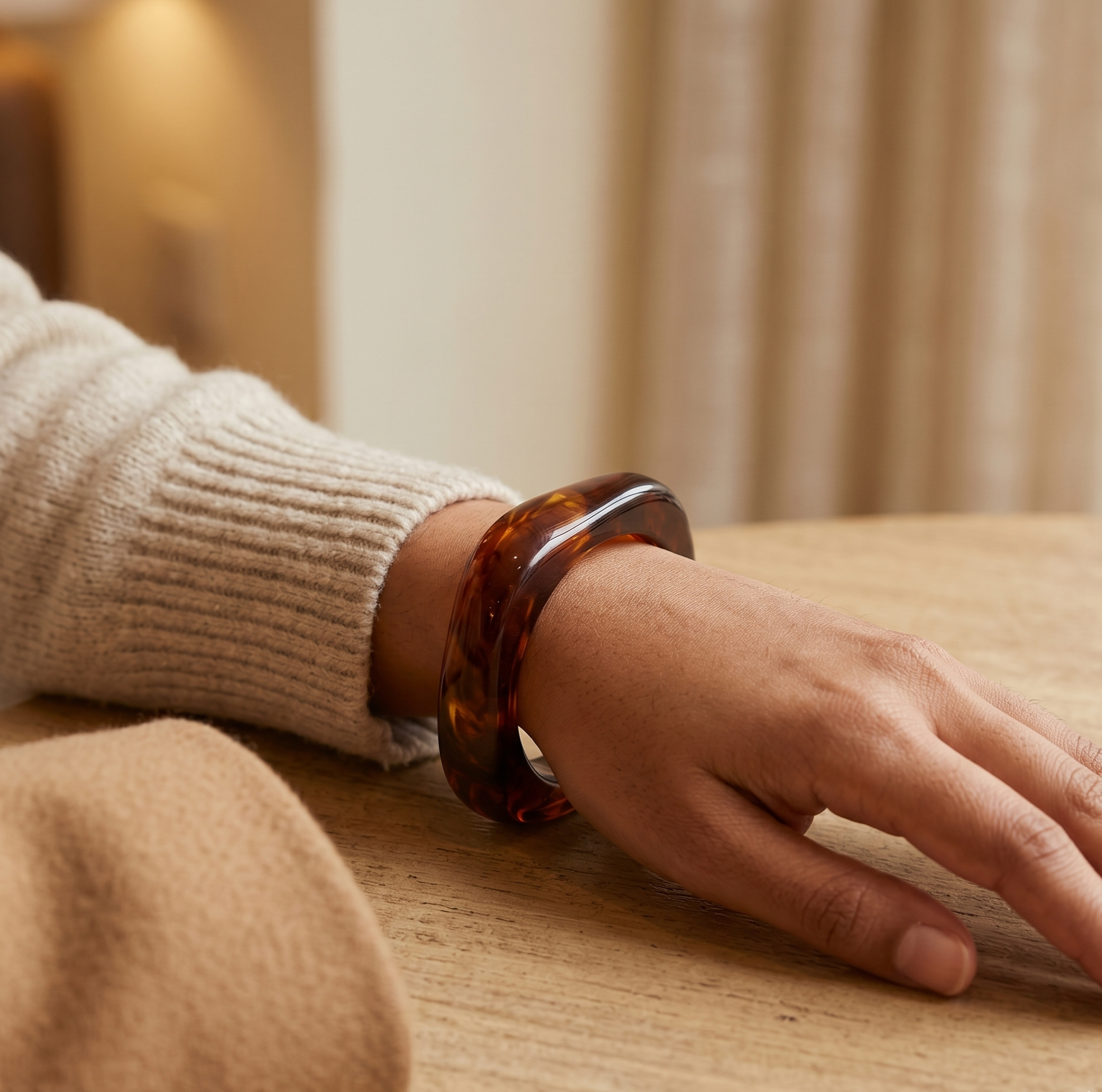 Irregular Square Amber Resin Chunky Bangle Bracelet for Women
