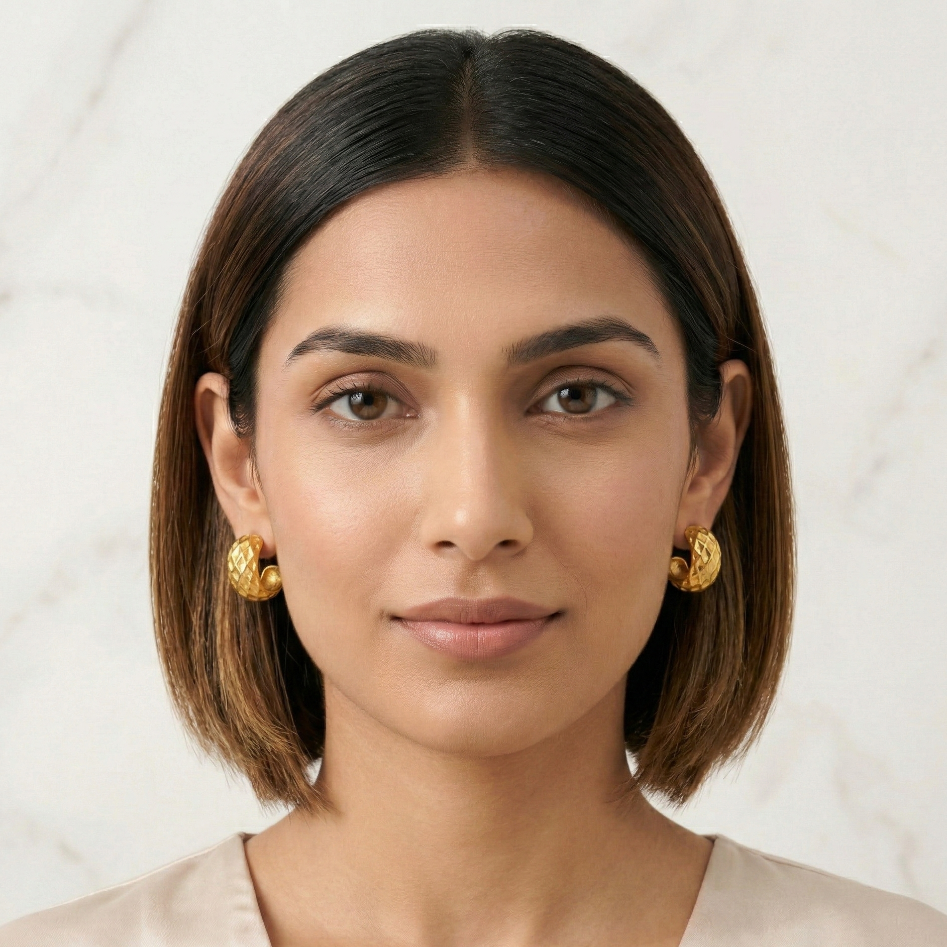 chunky c hoop earrings